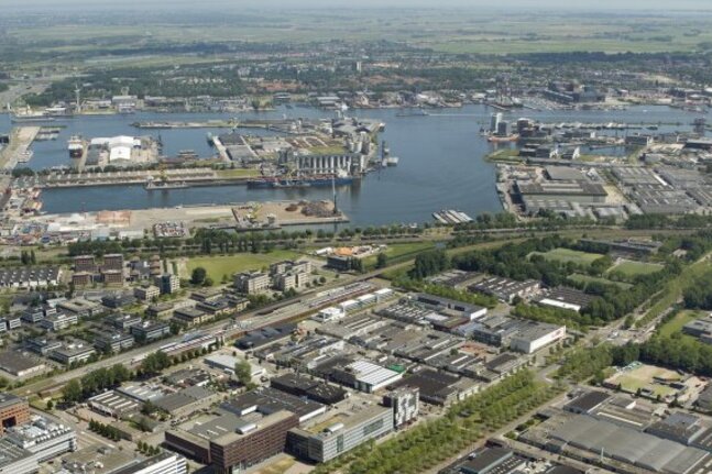 Uitbreiding van het havengebied van Amsterdam